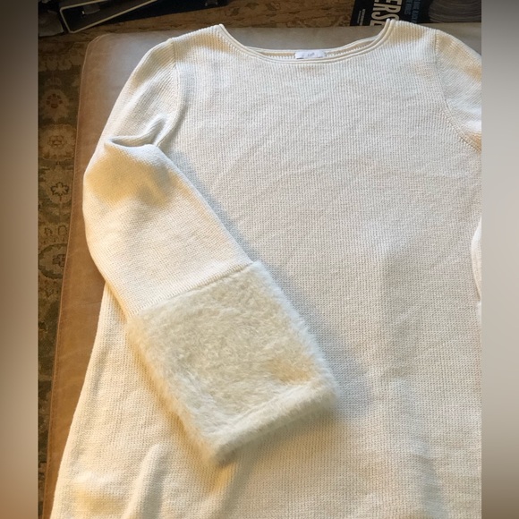 J.Jill Cream Sweater With Fur Like Knit Cuffs, Tunic Length. Woman’s Size Medium - Picture 6 of 14